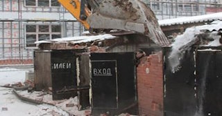 Снос гаража и вывоз мусора в Тулуне - Быстро и качественно от Сварной-Тлн от 2081 рублей