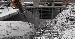 Демонтаж монолитного перекрытия в Тулуне - Профессиональная разборка от 833 руб.