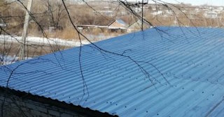 Демонтаж поликарбоната с крыши в Тулуне - услуги по доступной цене от 625 рублей
